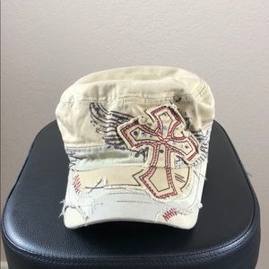 Uni-sex designer hat 🧢 🔥